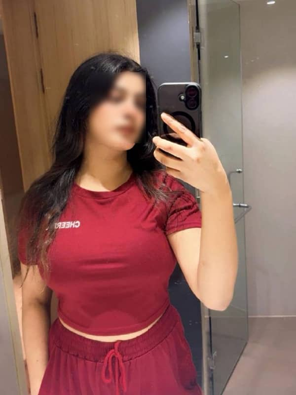 Escorts Mehar Oberoi Aaliya