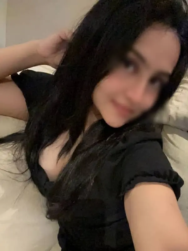 Escorts Mehar Oberoi Meera