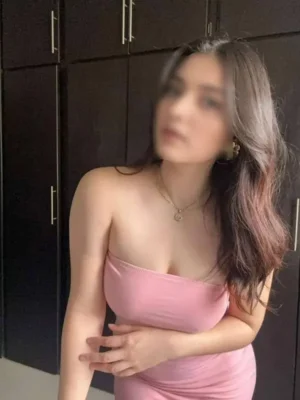 Priya Escorts